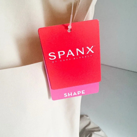 SPANX  Nude Beige Open Bust Slip Small - Picture 5 of 6